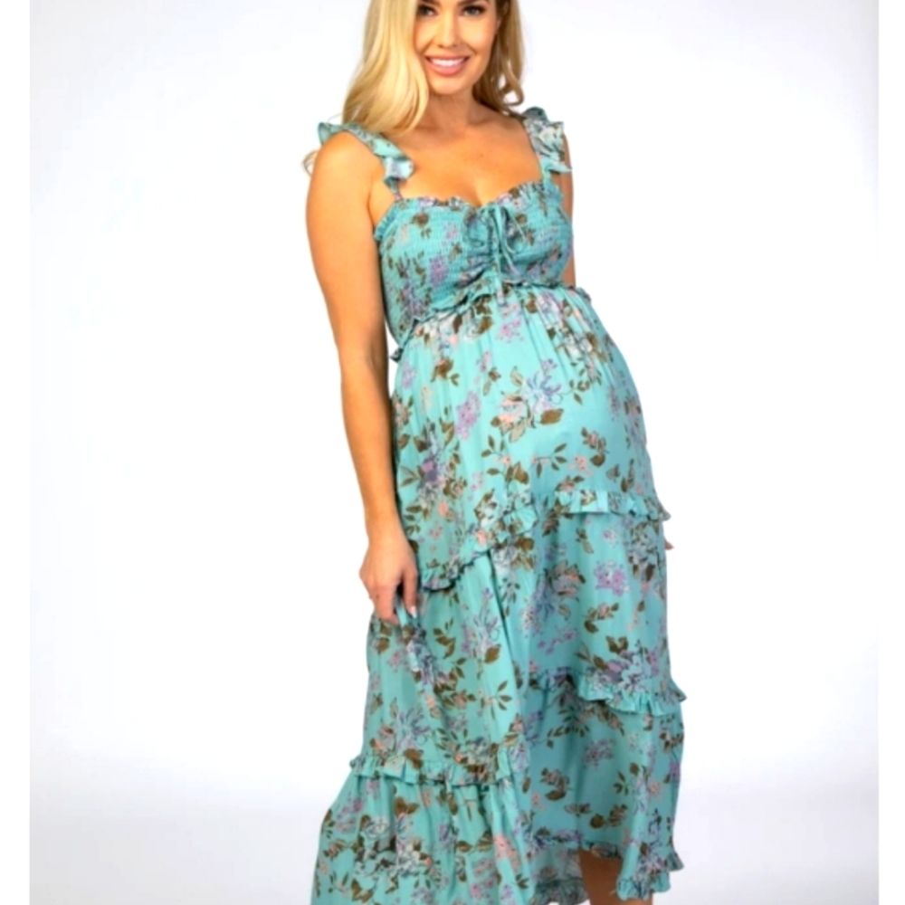 Pinkblush-NWT-Size S- Blue rufle tiered maternity